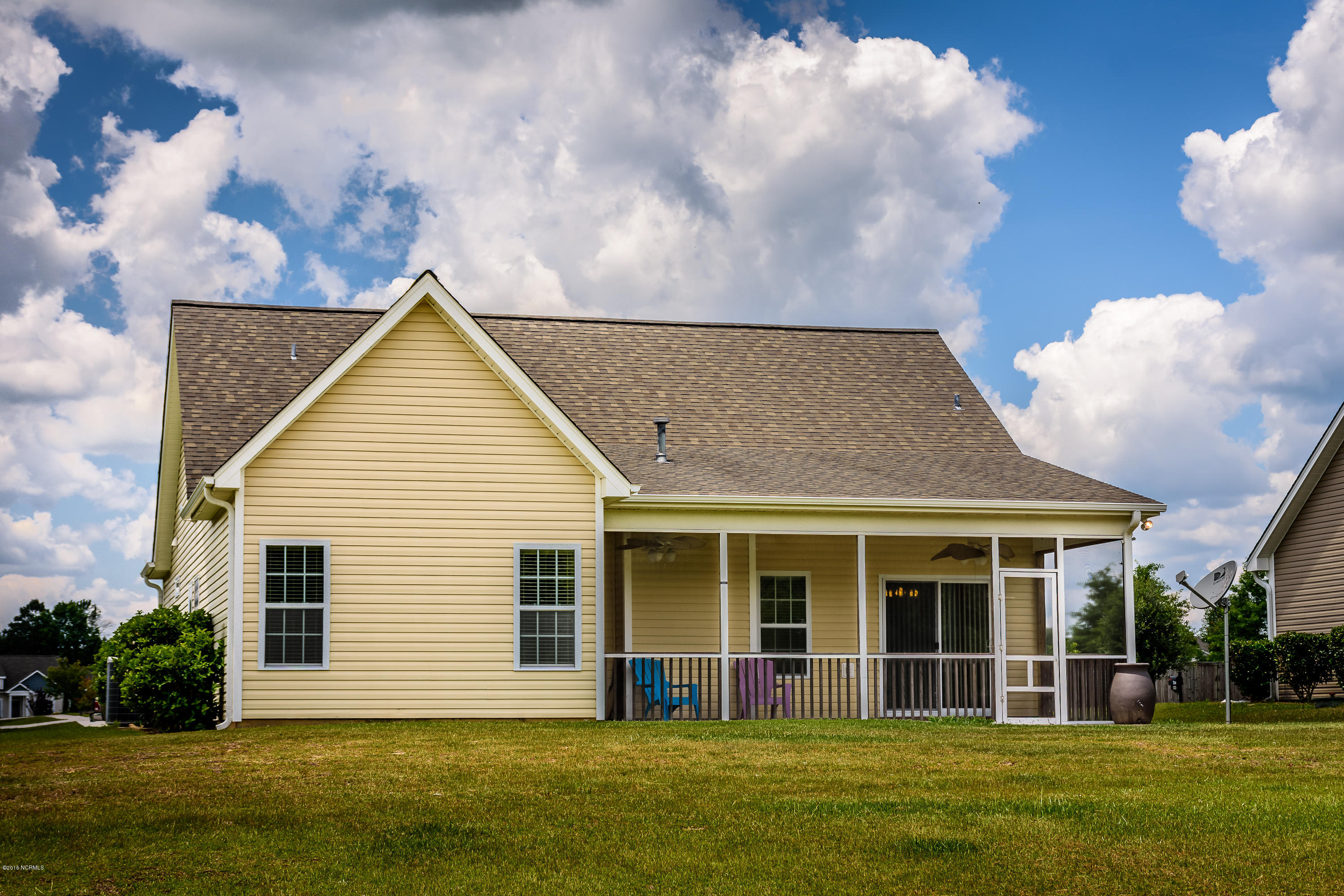 206 Emerald Ridge Road Jacksonville, NC 28546 - Photo 28 of 29 (04 of 28) Amanda Parmer_206 Emerald Rid