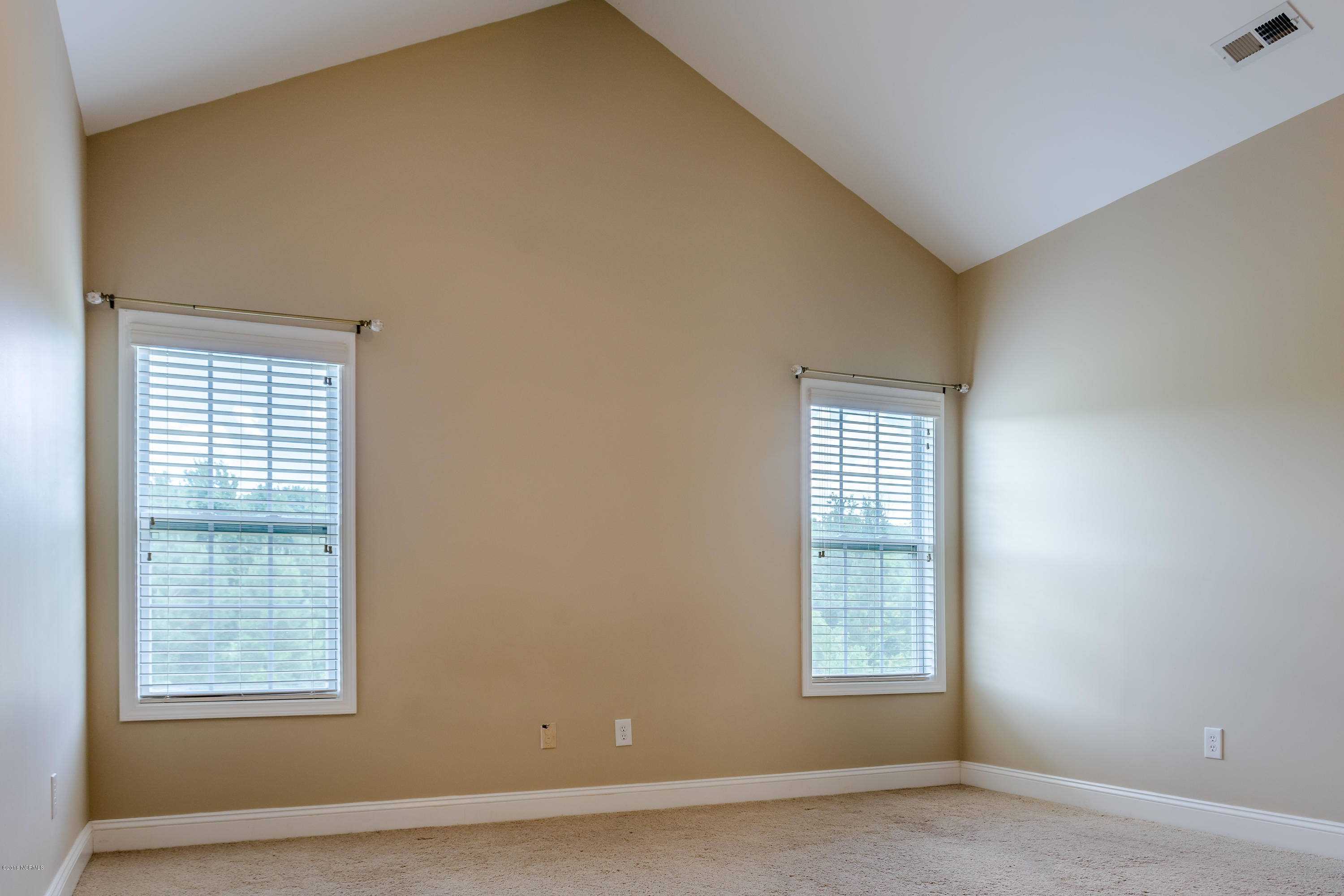 206 Emerald Ridge Road Jacksonville, NC 28546 - Photo 10 of 29 (16 of 28) Amanda Parmer_206 Emerald Rid