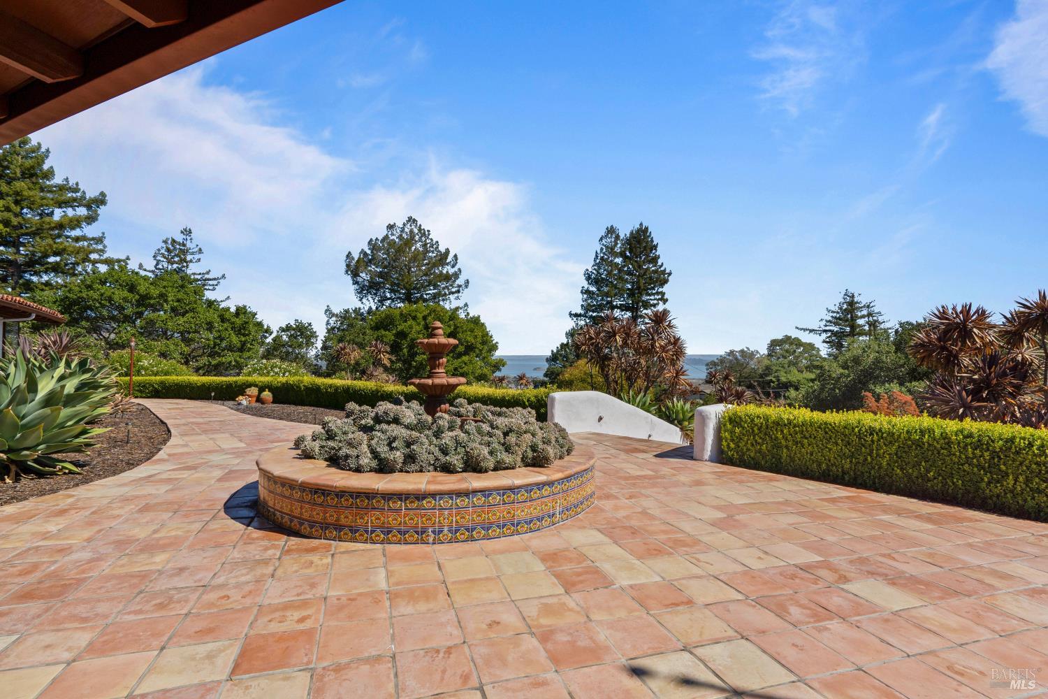 205 Bret Harte Road San Rafael, CA 94901 - Photo 20 of 37 Gallery Image 20