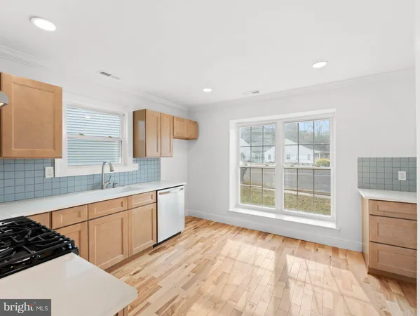 $2,200 | 617 Caribbean Way, Williamstown, NJ 08094