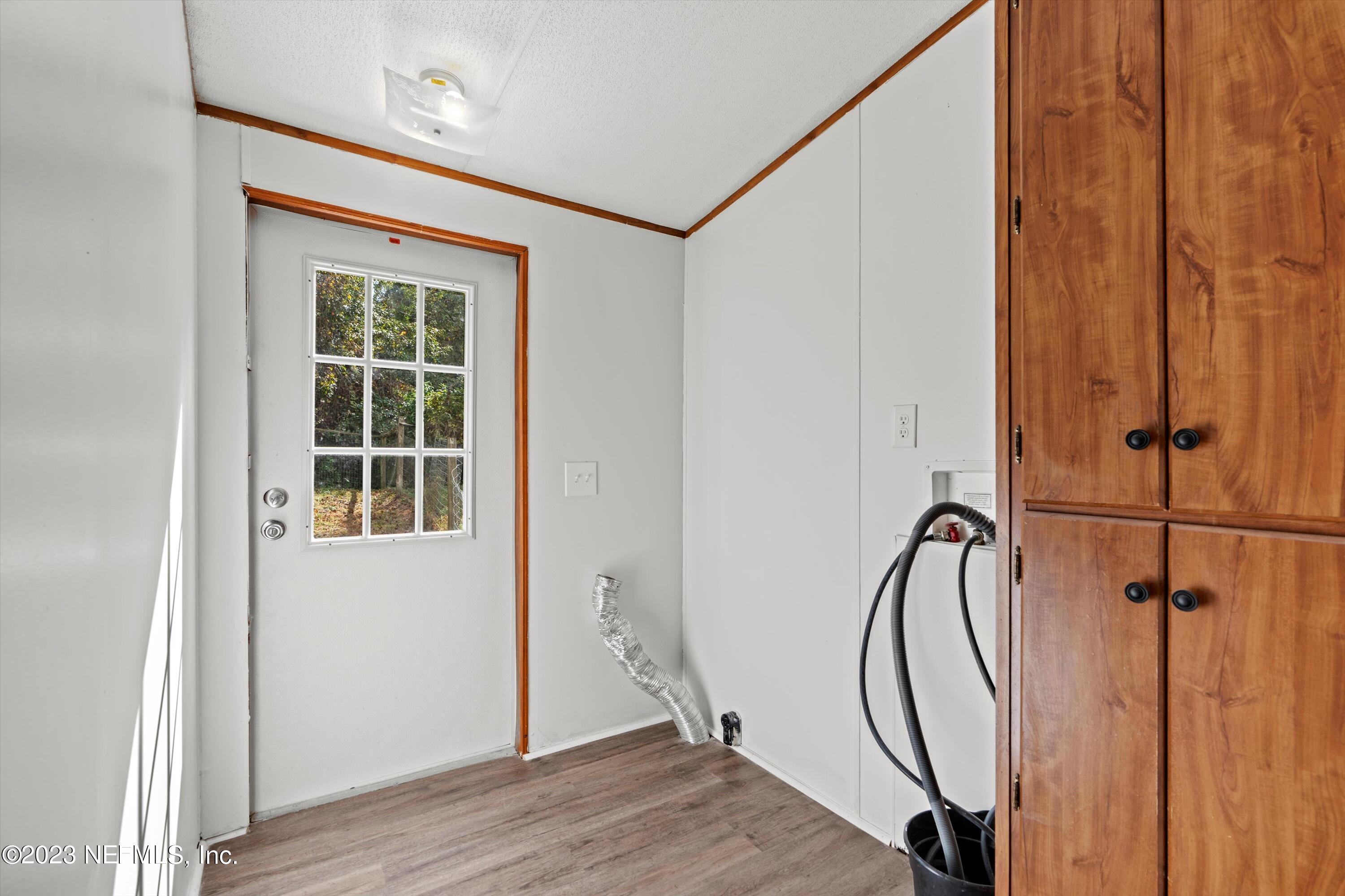 5226 Chicory Circle Middleburg, FL 32068 - Photo 12 of 22 12-Laundry Room