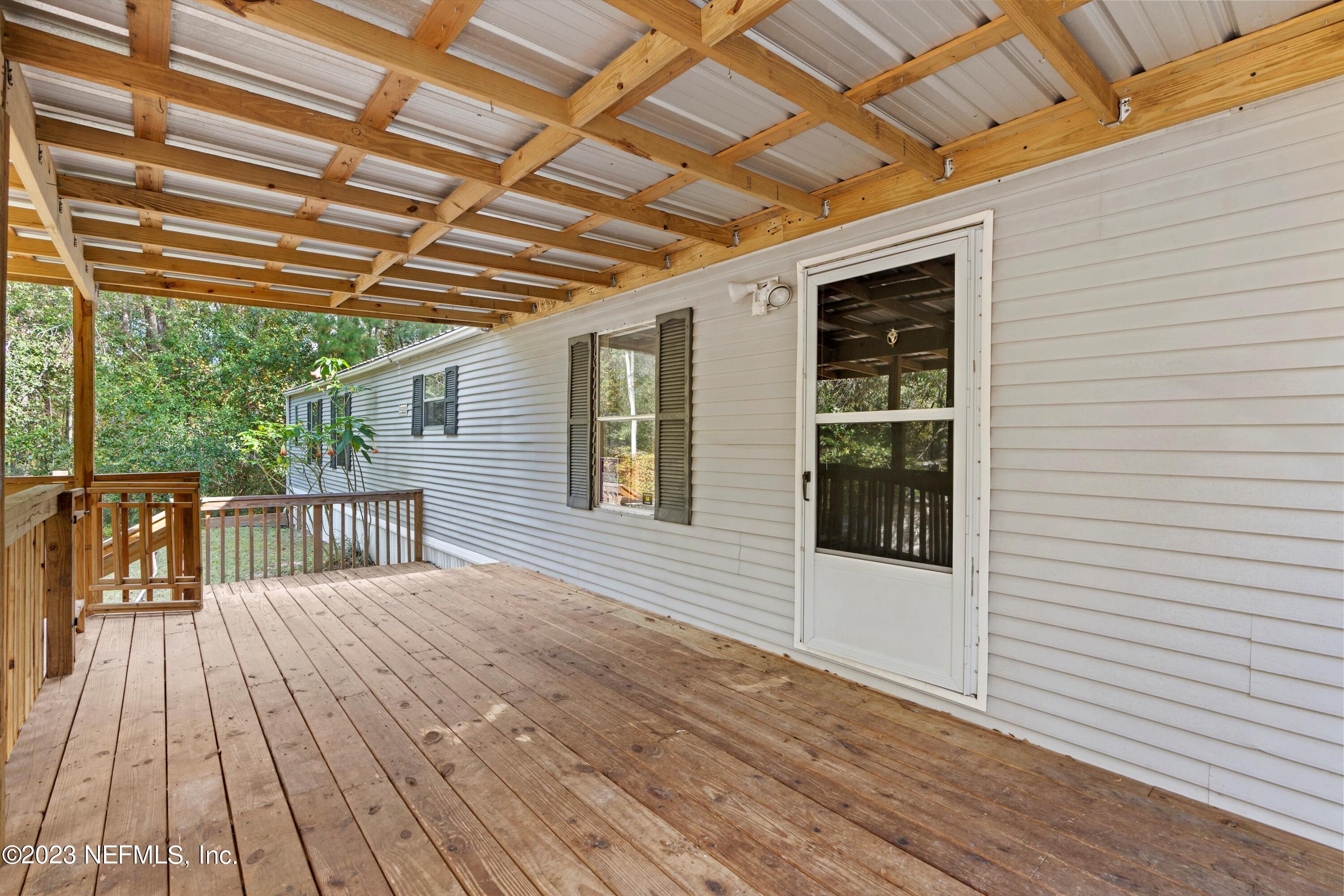 5226 Chicory Circle Middleburg, FL 32068 - Photo 4 of 22 04-Front Porch