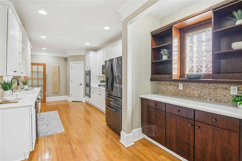 121 Fulton Way Southeast Atlanta, GA 30312 - Photo 22 of 37