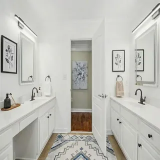 a view of a hallway with windows