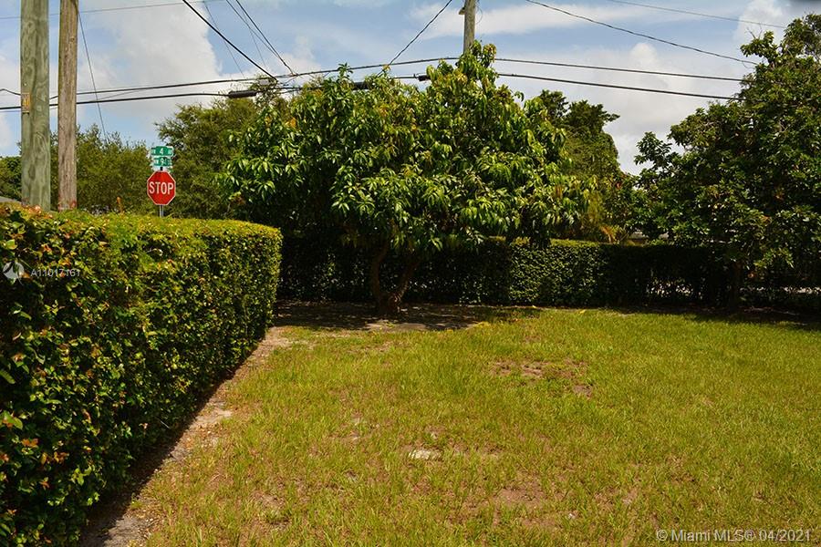 9398 Northwest 4th Avenue Miami, FL 33150 - Photo 16 of 57