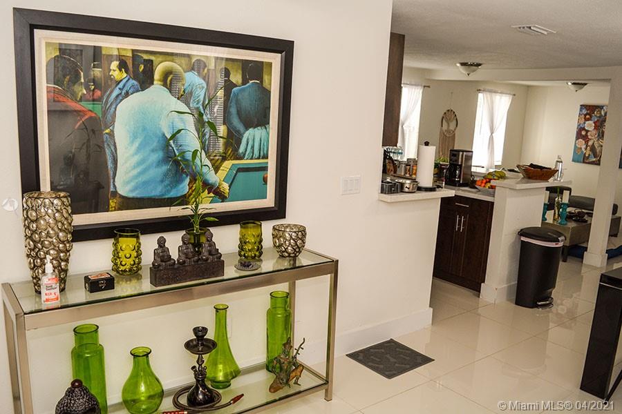 9398 Northwest 4th Avenue Miami, FL 33150 - Photo 27 of 57