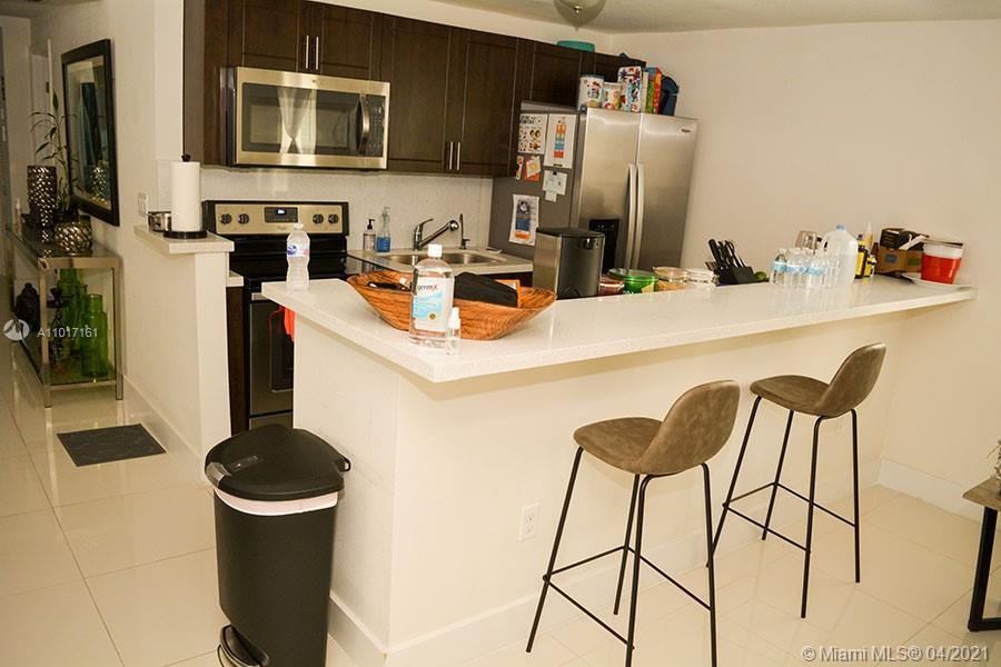 9398 Northwest 4th Avenue Miami, FL 33150 - Photo 29 of 57