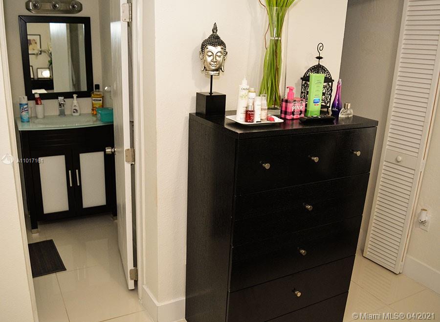 9398 Northwest 4th Avenue Miami, FL 33150 - Photo 34 of 57