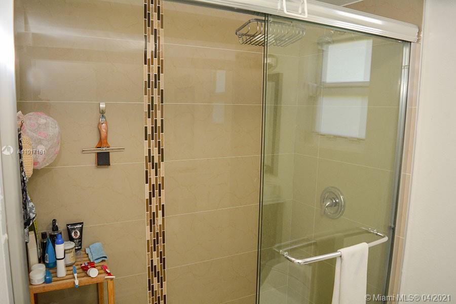 9398 Northwest 4th Avenue Miami, FL 33150 - Photo 39 of 57