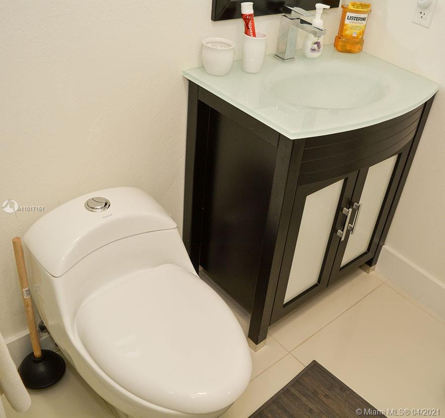 9398 Northwest 4th Avenue Miami, FL 33150 - Photo 41 of 57