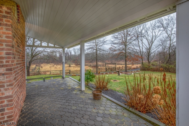 775 Larger Cross Road Bedminster, NJ 07921 - Photo 4 of 20