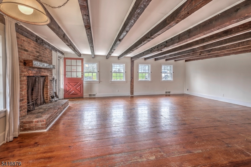 775 Larger Cross Road Bedminster, NJ 07921 - Photo 7 of 20