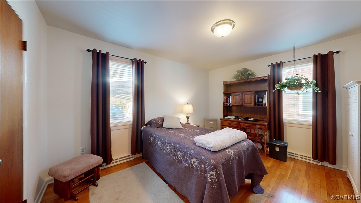 706 James Avenue Colonial Heights, VA 23834 - Photo 5 of 14 a bed room with furniture and a window