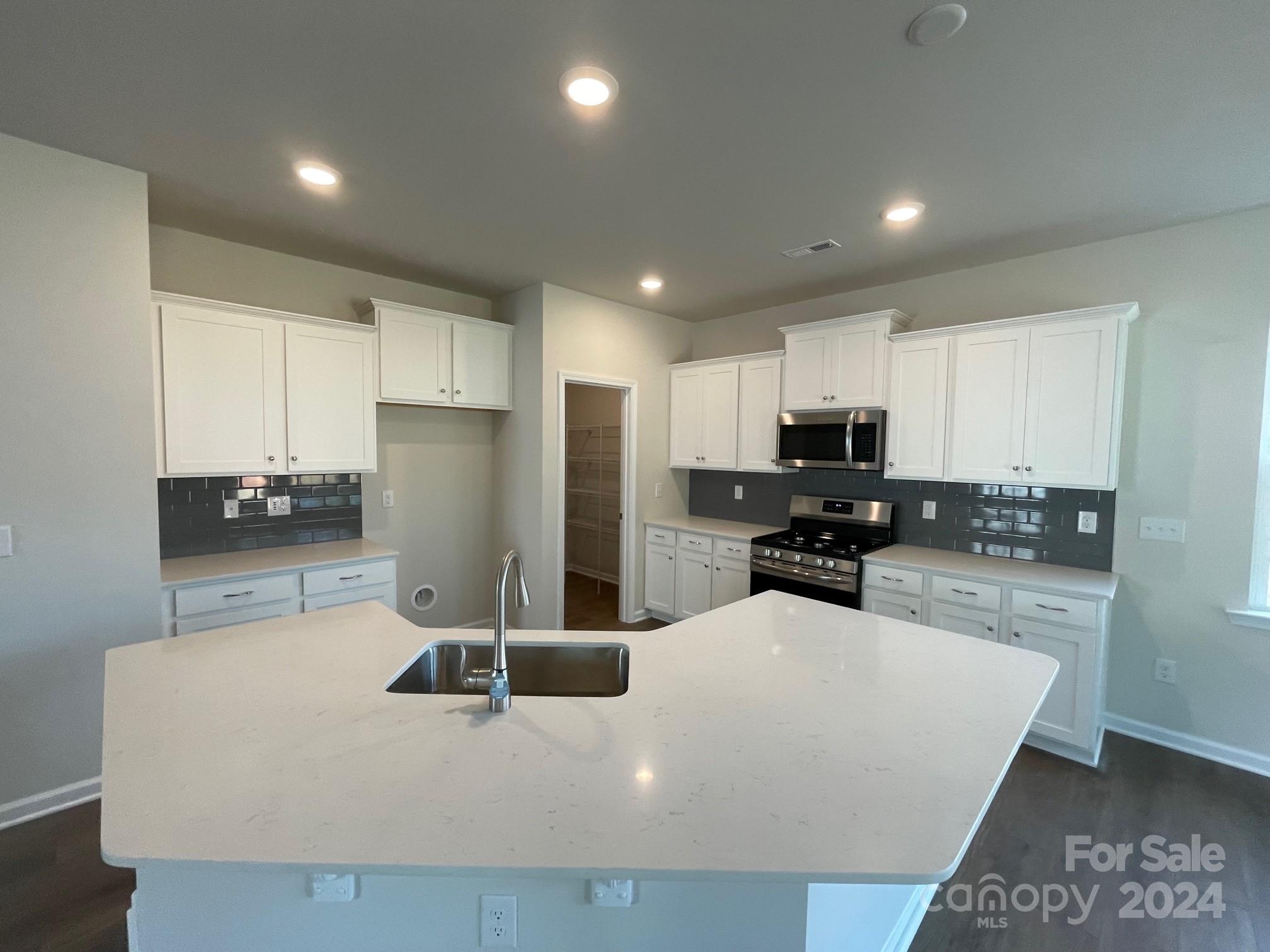 1556 Turkey Roost Road, Unit 260 Fort Mill, SC 29715 - Photo 4 of 20 Gallery Image 4