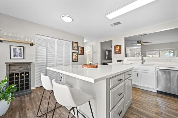 $1,825 | 13404 Coomes Drive, Del Valle, TX 78617