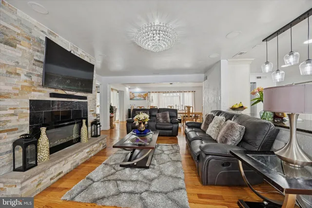 $679,900 | 1111 North Broad Street, Allentown, PA 18104