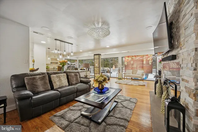 $679,900 | 1111 North Broad Street, Allentown, PA 18104