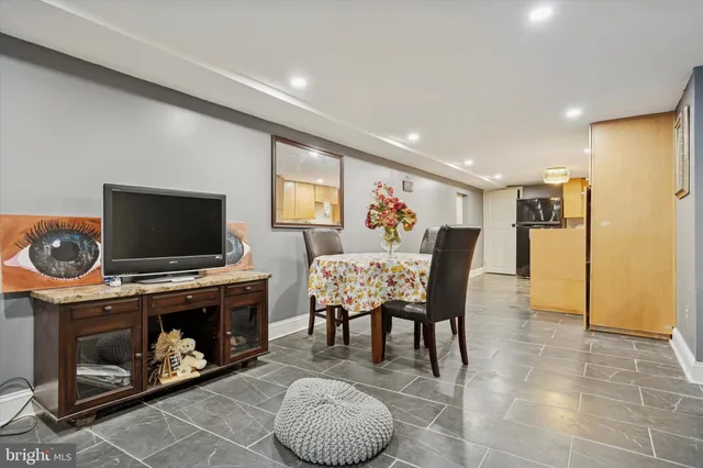 $679,900 | 1111 North Broad Street, Allentown, PA 18104