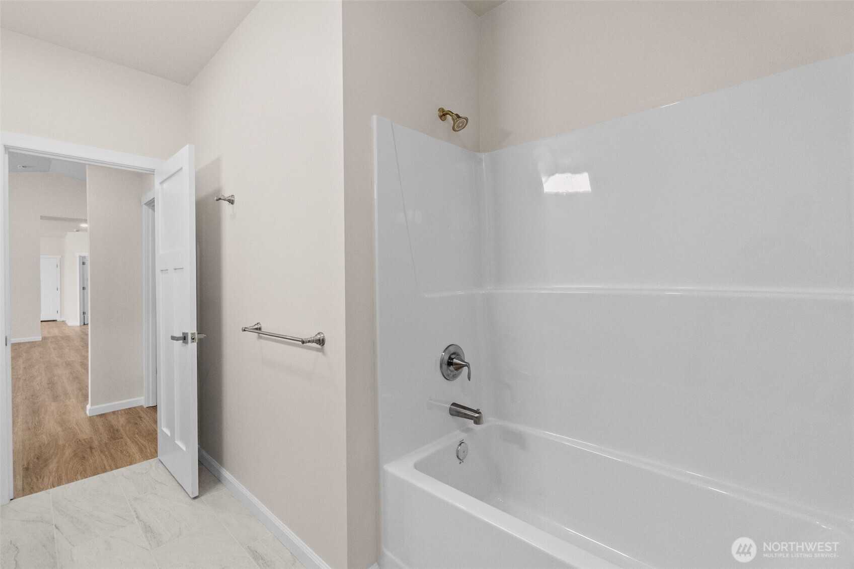 6123 186th Trail Southwest Rochester, WA 98579 - Photo 23 of 35 a bathroom with a bathtub