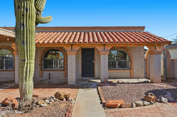$425,000 | 1142 North 13th Avenue, Tucson, AZ 85705