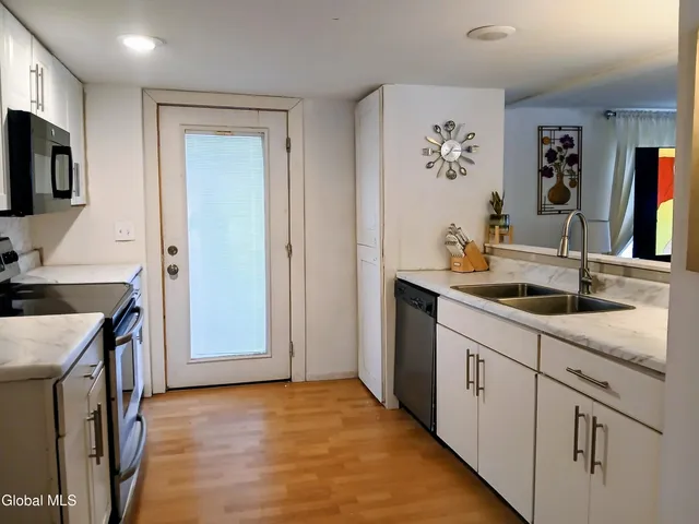 $229,000 | 347 Hillcrest Street, Troy, NY 12182