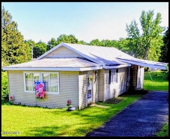 $205,000 | 347 Hillcrest Street, Troy, NY 12182