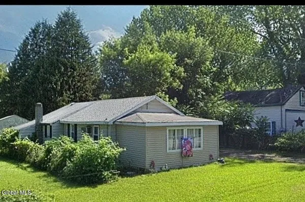 $205,000 | 347 Hillcrest Street, Troy, NY 12182
