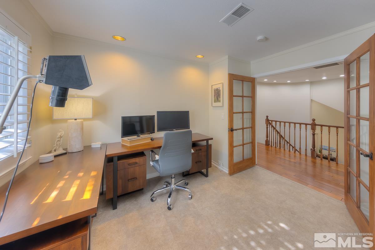 858 Lighthouse Court Reno, NV 89511 - Photo 16 of 39 a workspace with furniture