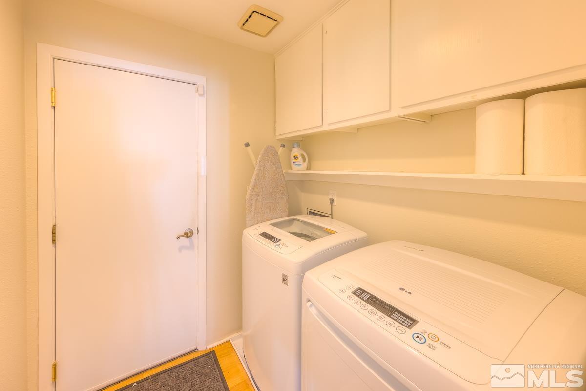 858 Lighthouse Court Reno, NV 89511 - Photo 29 of 39 a utility room with dryer and washer