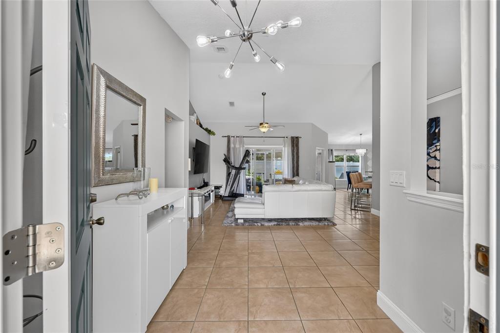 5294 Southwest 97th Ln Road Ocala, FL 34476 - Photo 2 of 53