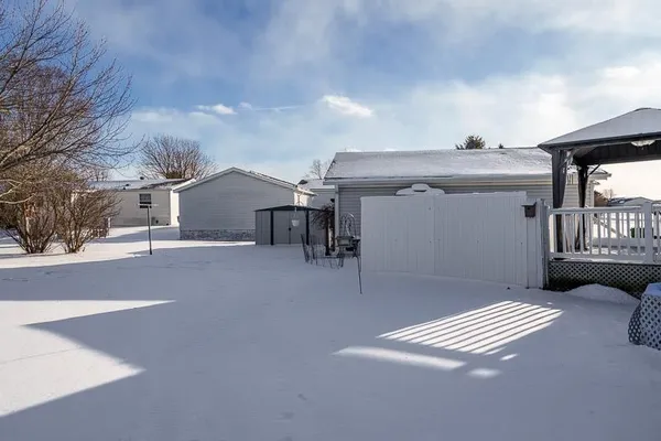 $79,900 | 8511 Fig Tree Lane, Roscoe, IL 61073