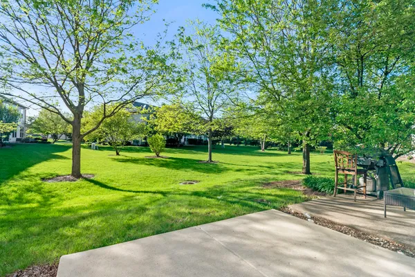 $2,250 | 2329 Moonlight Court, Aurora, IL 60503