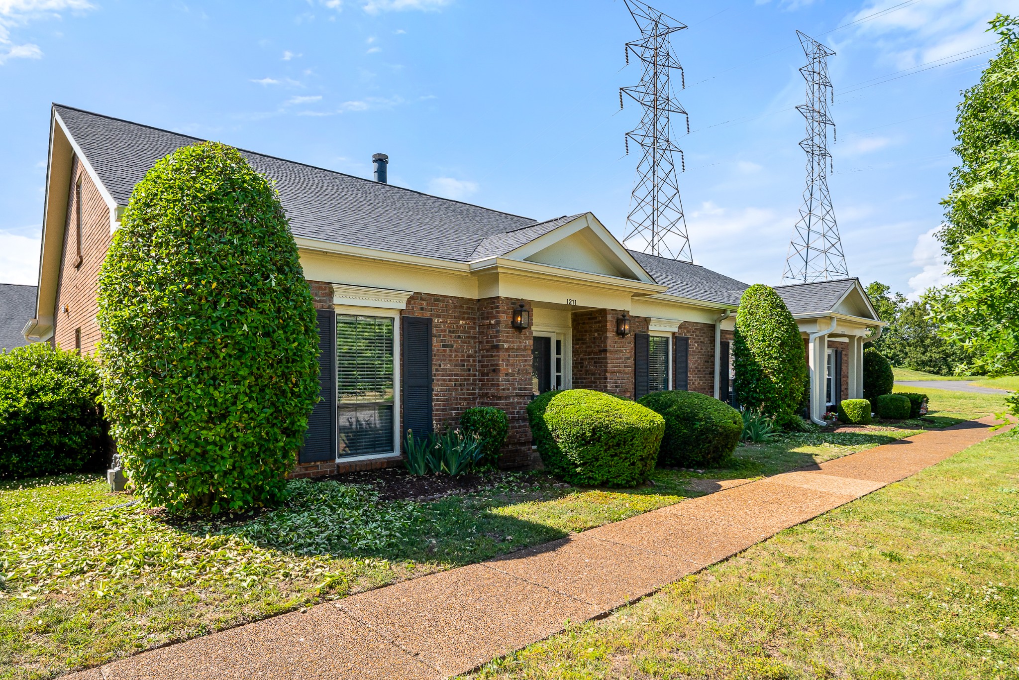 1211 General George Patton Road Nashville, TN 37221 - Photo 2 of 37