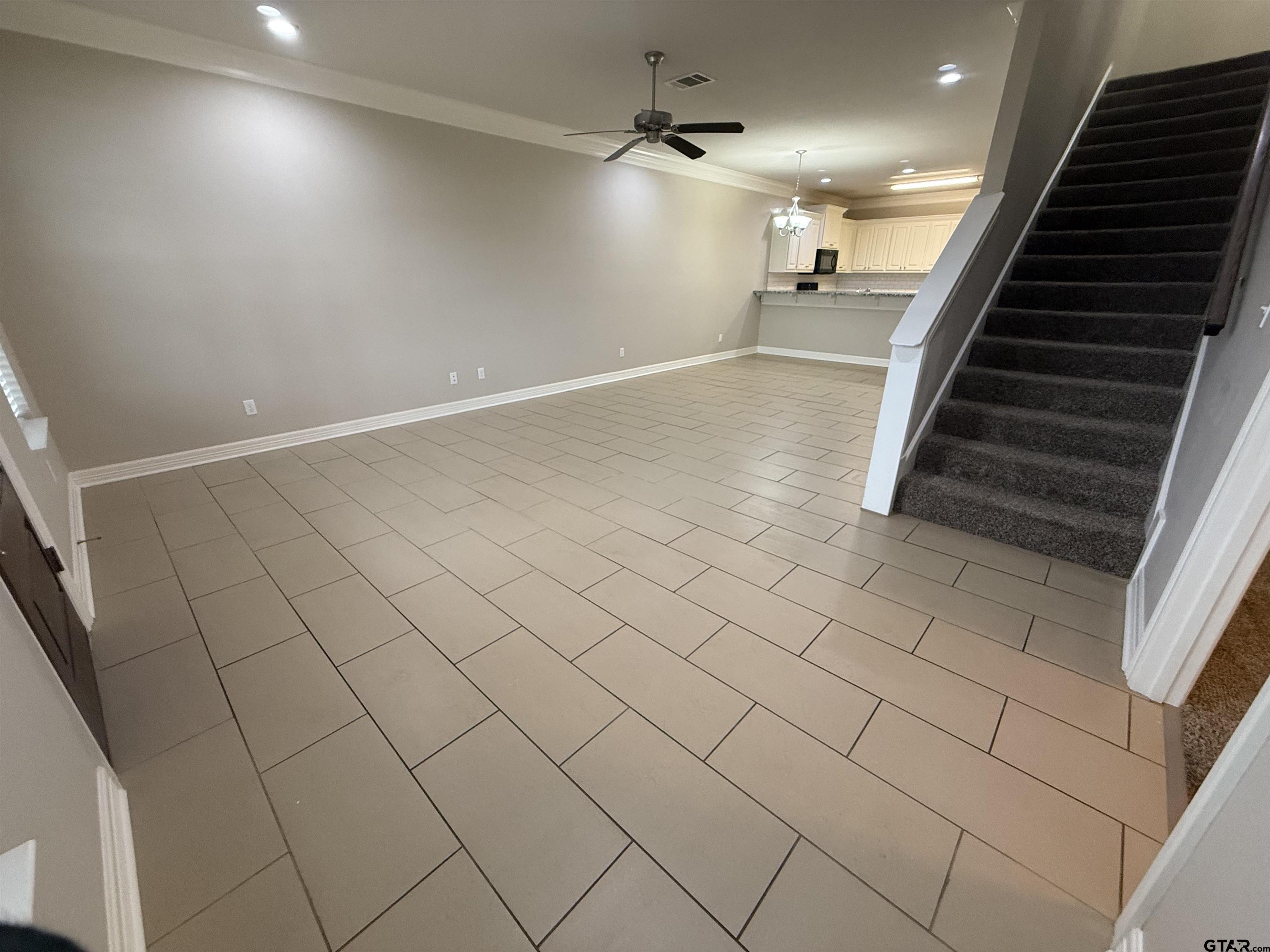 16440 County Road 178, Unit 1007 Tyler, TX 75703 - Photo 16 of 25 an entryway in a hall with a window