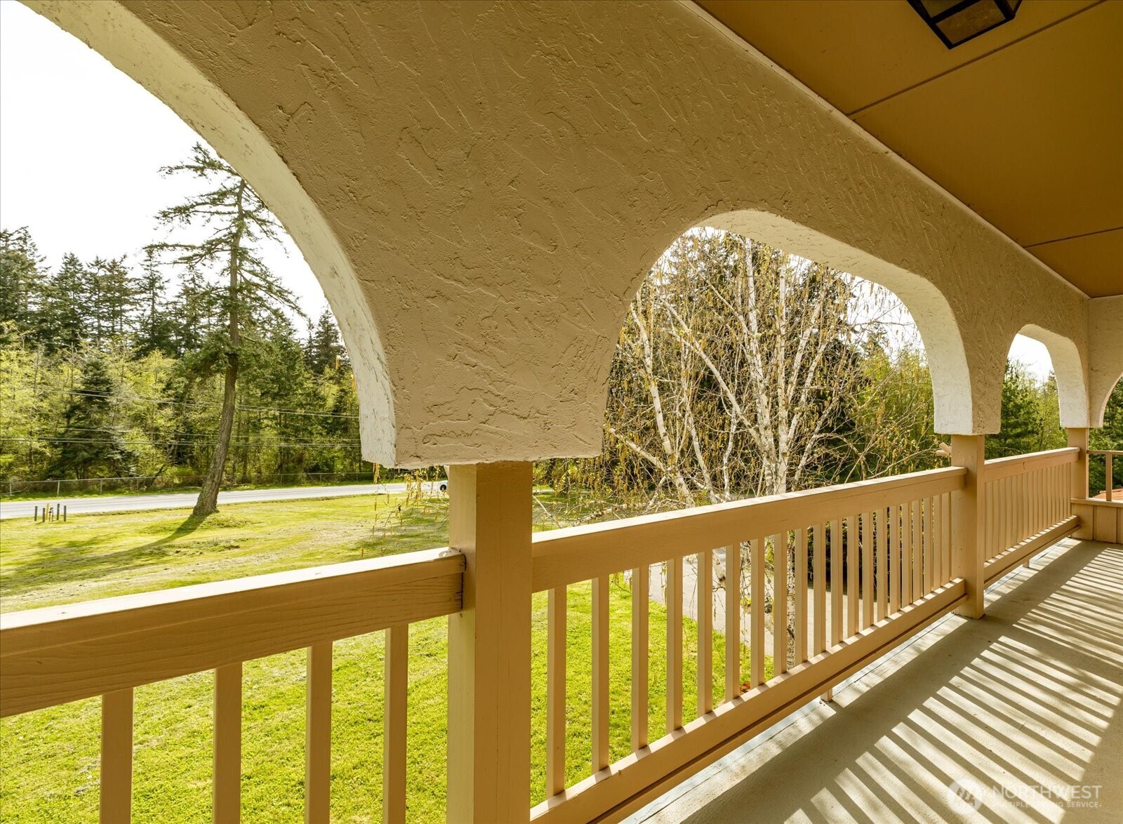 987 East Crescent Harbor Road Oak Harbor, WA 98277 - Photo 26 of 40
