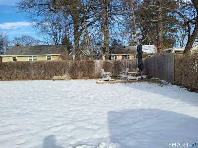 $425,000 | 110 Darby Street, Bloomfield, CT 06002