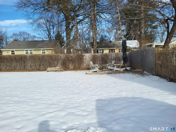 $425,000 | 110 Darby Street, Bloomfield, CT 06002