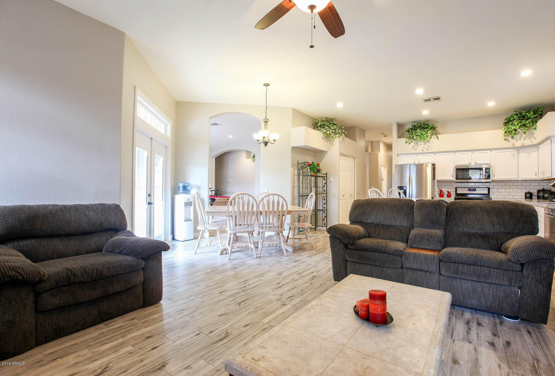 2281 Randall Road Gilbert, AZ 85296 - Photo 11 of 32 Family Room-Kitchen2