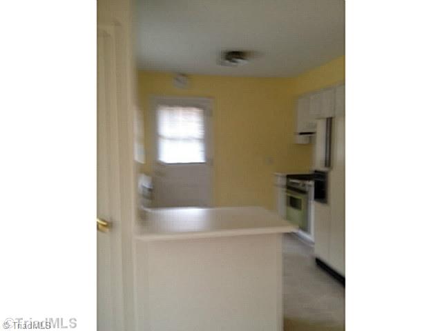2308 Dover Place High Point, NC 27265 - Photo 8 of 13 Kitchen.