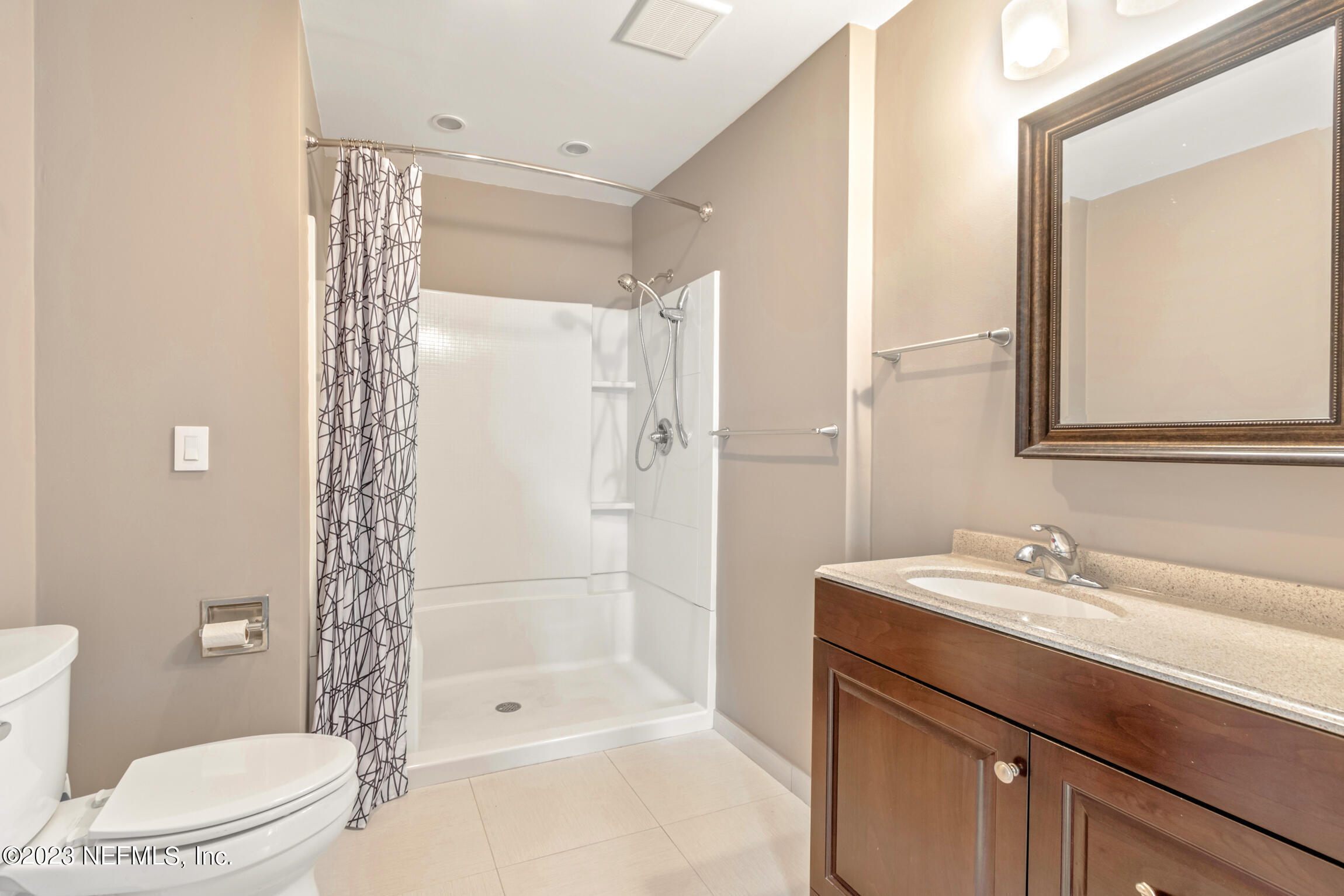 20 Pine Valley Circle Ormond Beach, FL 32174 - Photo 21 of 28 Master bath