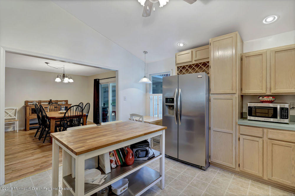 124 Mooring Road Manahawkin, NJ 08050 - Photo 18 of 48 dsc03885