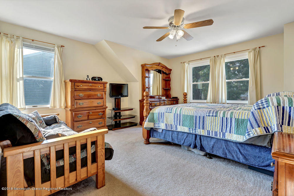 124 Mooring Road Manahawkin, NJ 08050 - Photo 25 of 48 dsc03950