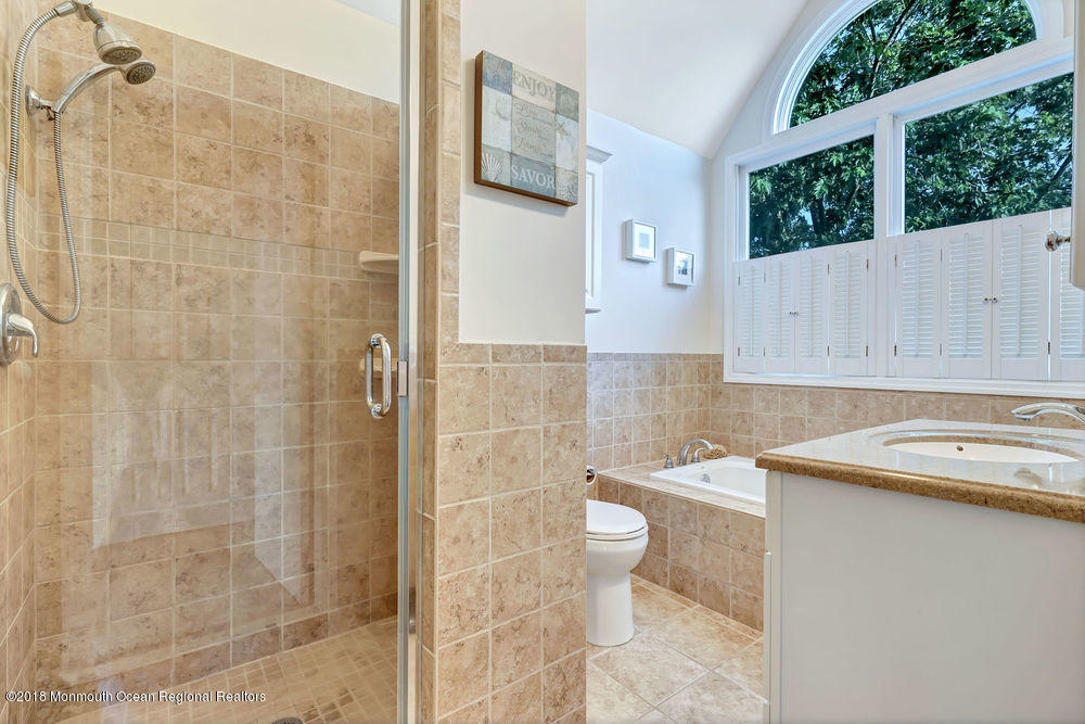 124 Mooring Road Manahawkin, NJ 08050 - Photo 27 of 48 dsc03960