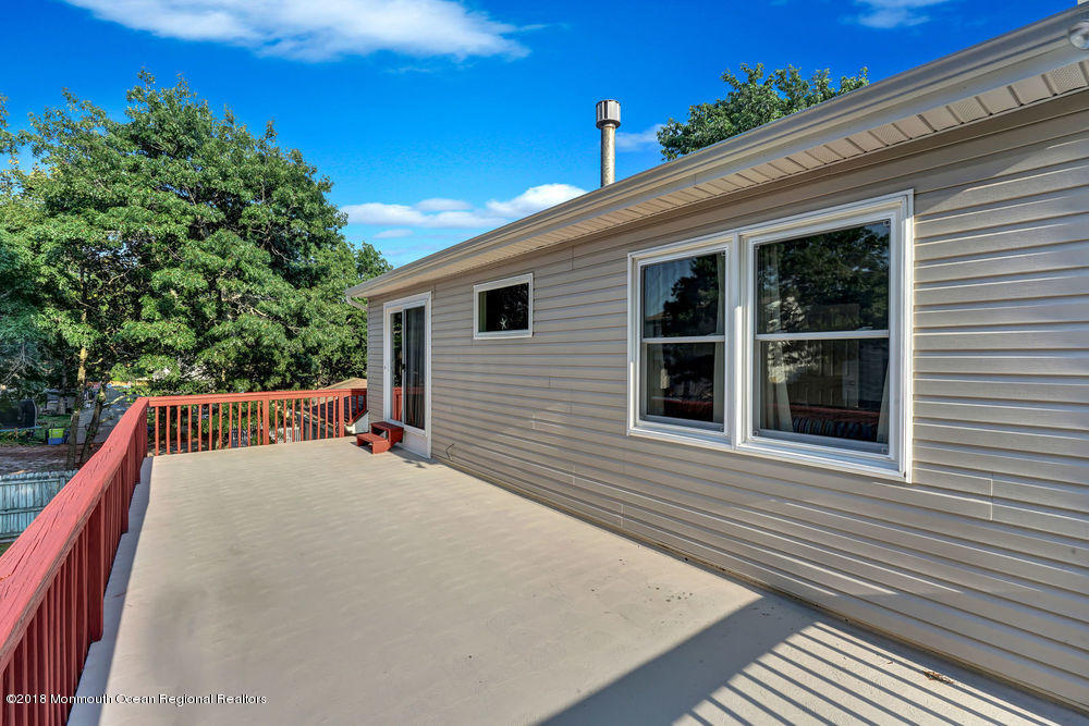 124 Mooring Road Manahawkin, NJ 08050 - Photo 31 of 48 dsc03995