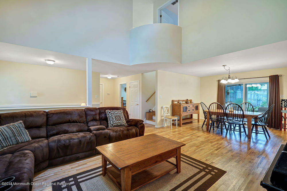 124 Mooring Road Manahawkin, NJ 08050 - Photo 8 of 48 dsc03820