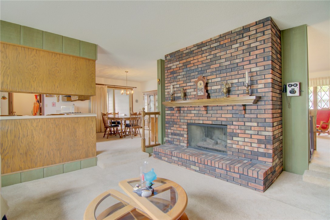 1490 South Lynnwood Drive Decatur, IL 62521 - Photo 9 of 38