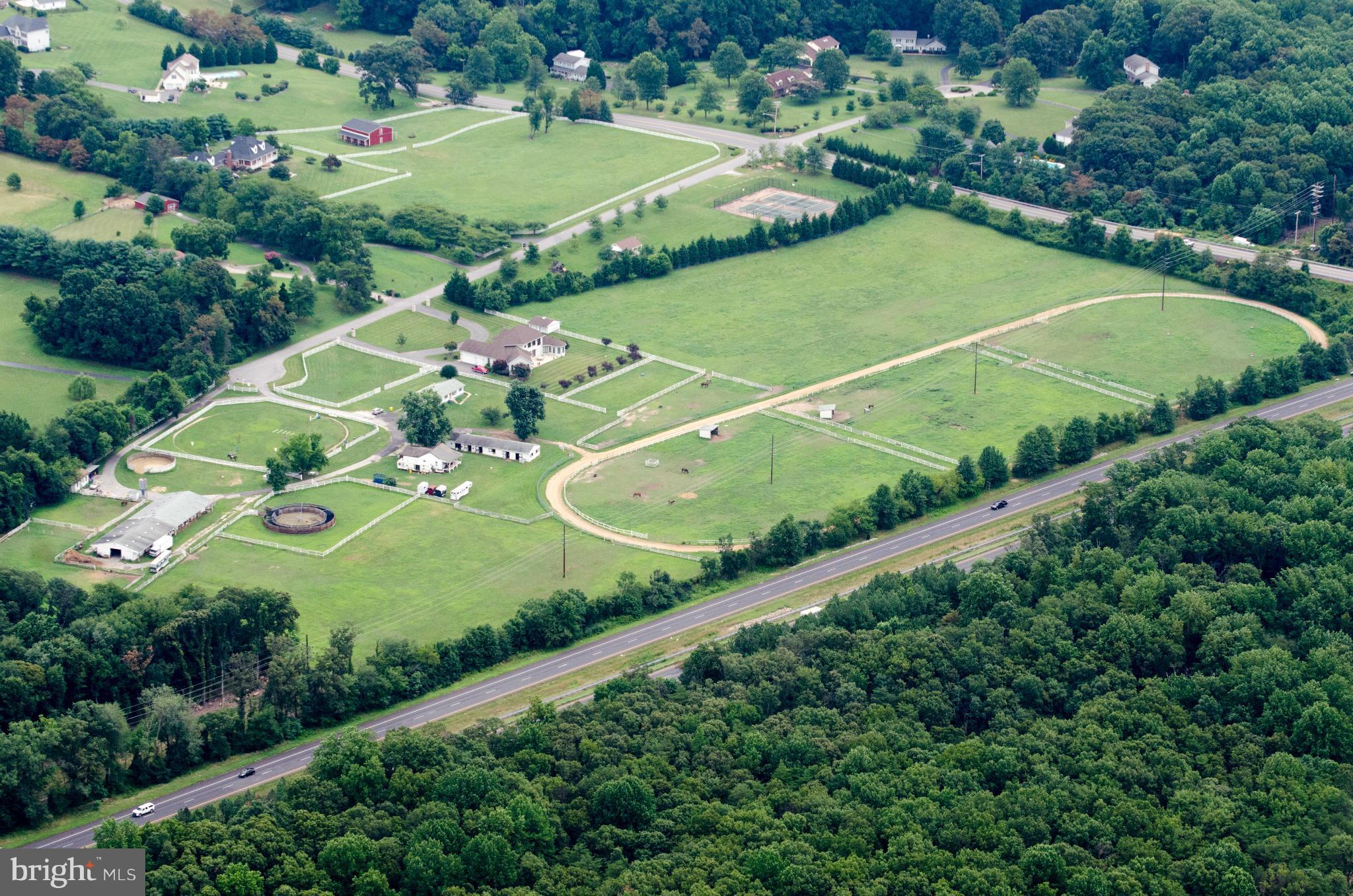 1313 Winner Circle Gambrills, MD 21054 - Photo 9 of 11 Exterior (General)