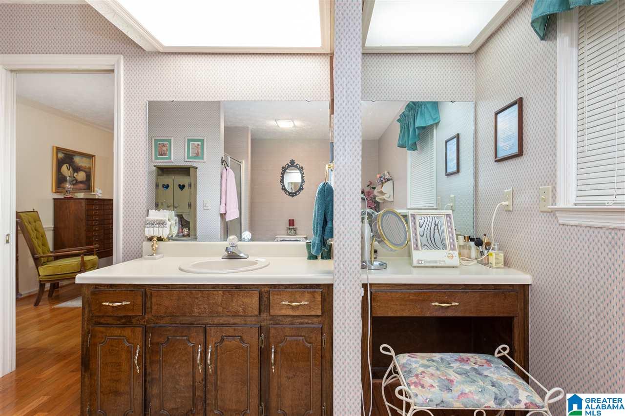 401 Shamrock Road Anniston, AL 36207 - Photo 17 of 46