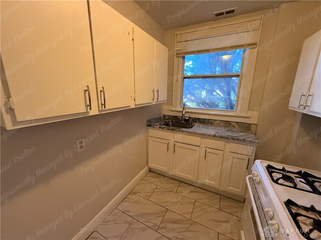 5200 Montgomery Road, Unit 1 Cincinnati, OH 45212 - Photo 10 of 15 Gallery Image 10