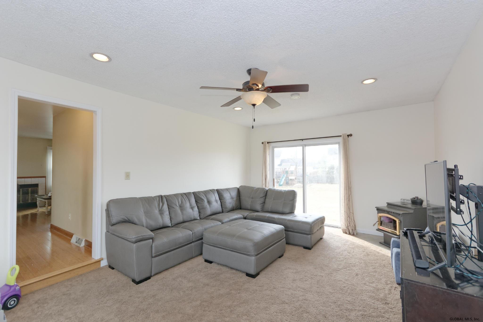 75 Sparrowbush Road Latham, NY 12110 - Photo 5 of 31 Photo 5